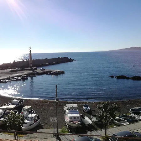 La Spiaggetta Di Stazzo Acireale