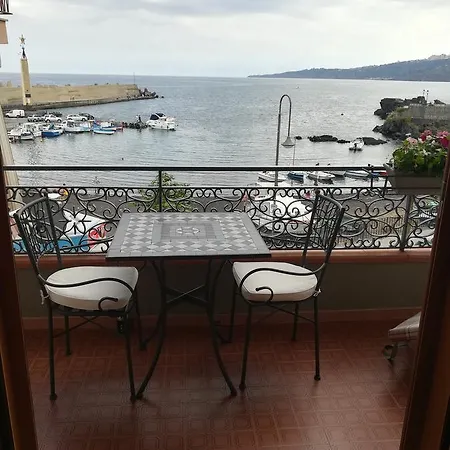 La Spiaggetta Di Stazzo Bed & Breakfast Acireale