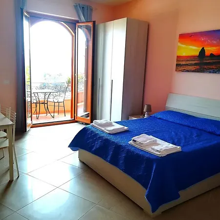 Bed & Breakfast La Spiaggetta Di Stazzo *